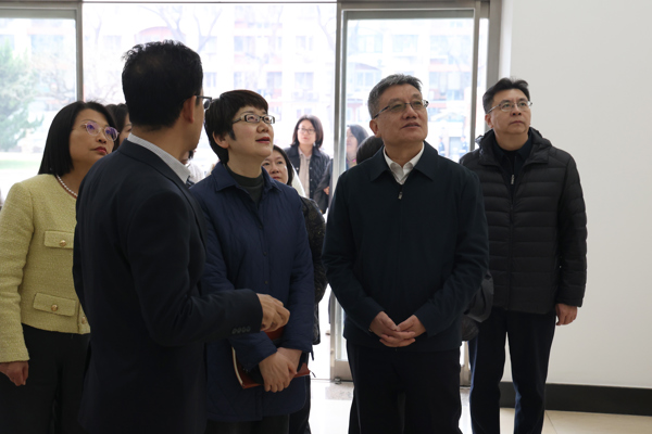 西城区政协副主席涂云国带队赴北自所调研